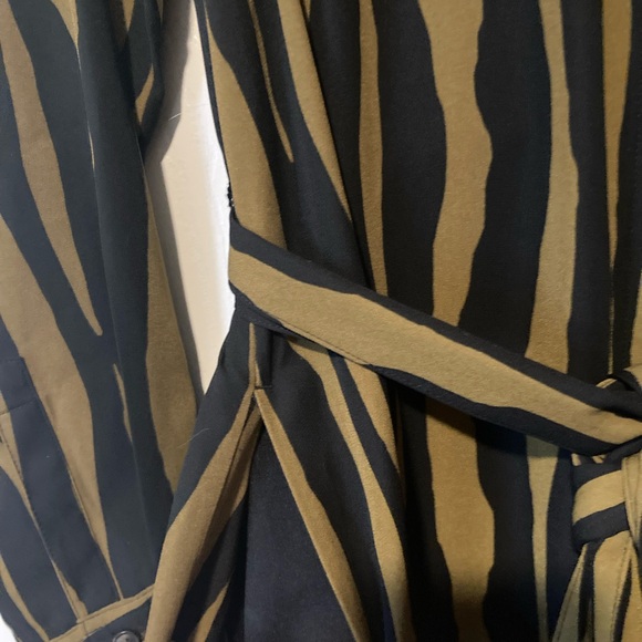 EUC Banana Republic maxi dress - Picture 4 of 6